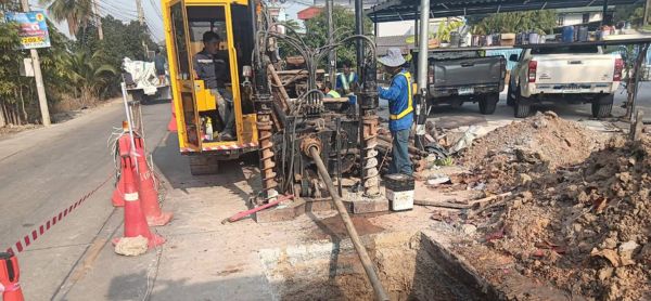 รับดันลอดท่อแบบ HDD และ Pipe Jacking